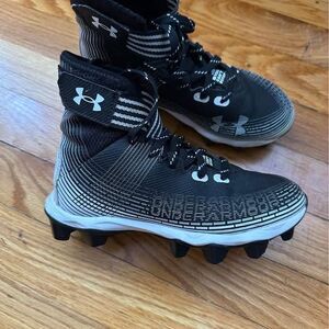 Under Armour Boys Youth UA Highlight Franchise Jr. Football Cleats